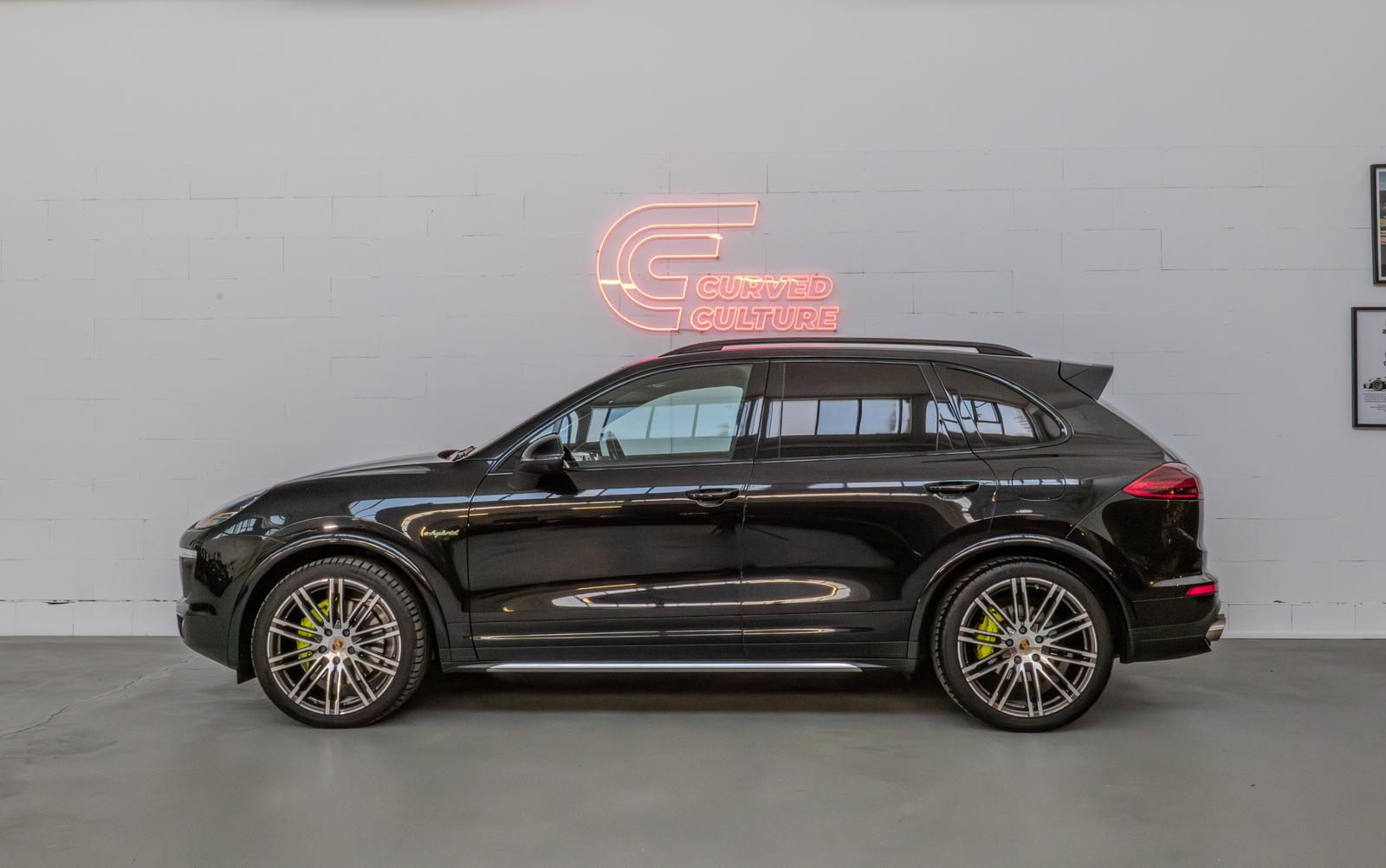Porsche Cayenne S e-Hybrid Platinum Edition I Approved