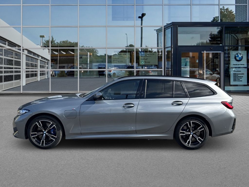 BMW 330 e M Sport pro Touring ParkAssist DrivingAss foto 3