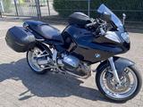 BMW R 1100 S schwarzes Sahnestück