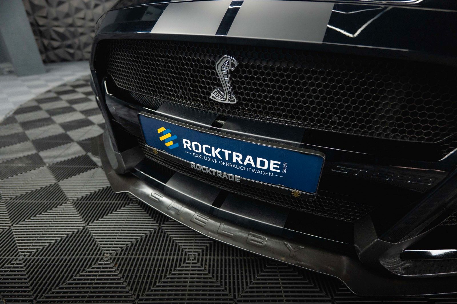 Fahrzeugabbildung Ford Mustang Shelby GT 500 5.0 V8 Performance PREMIUM