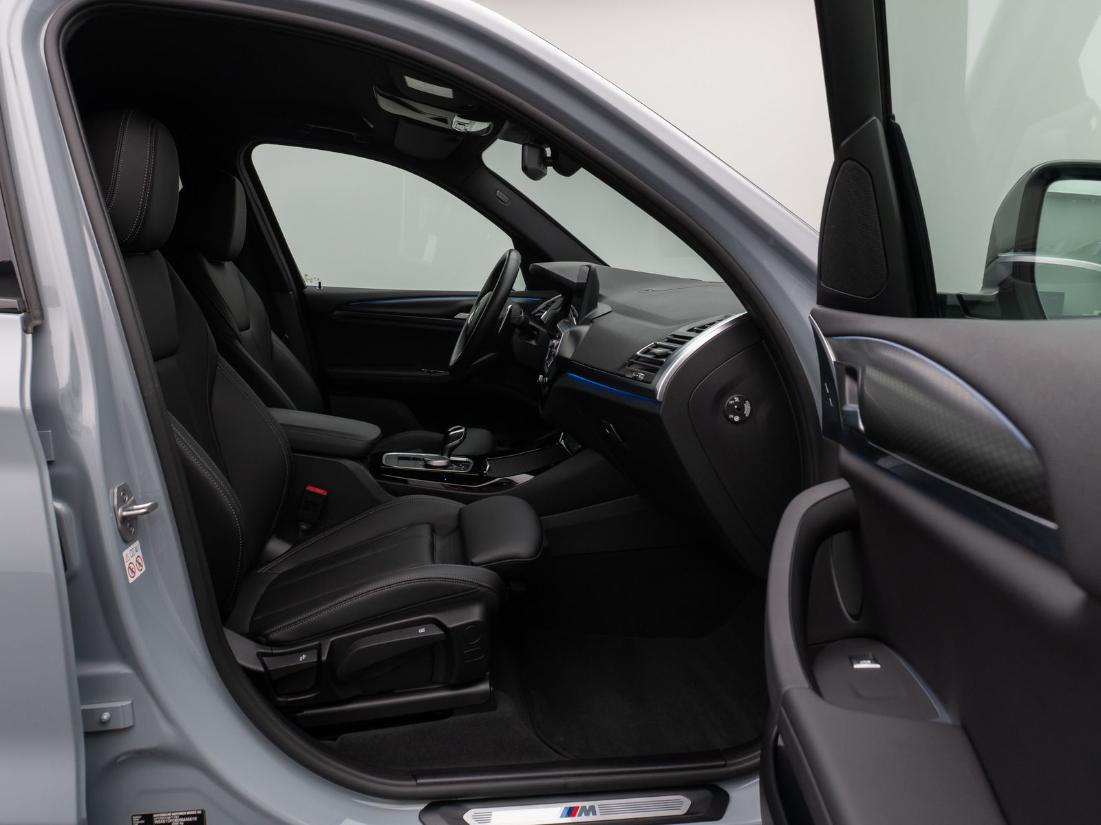Fahrzeugabbildung BMW X3 xD30e M Sport Kamera Laser HUD DAB HiFi AHK