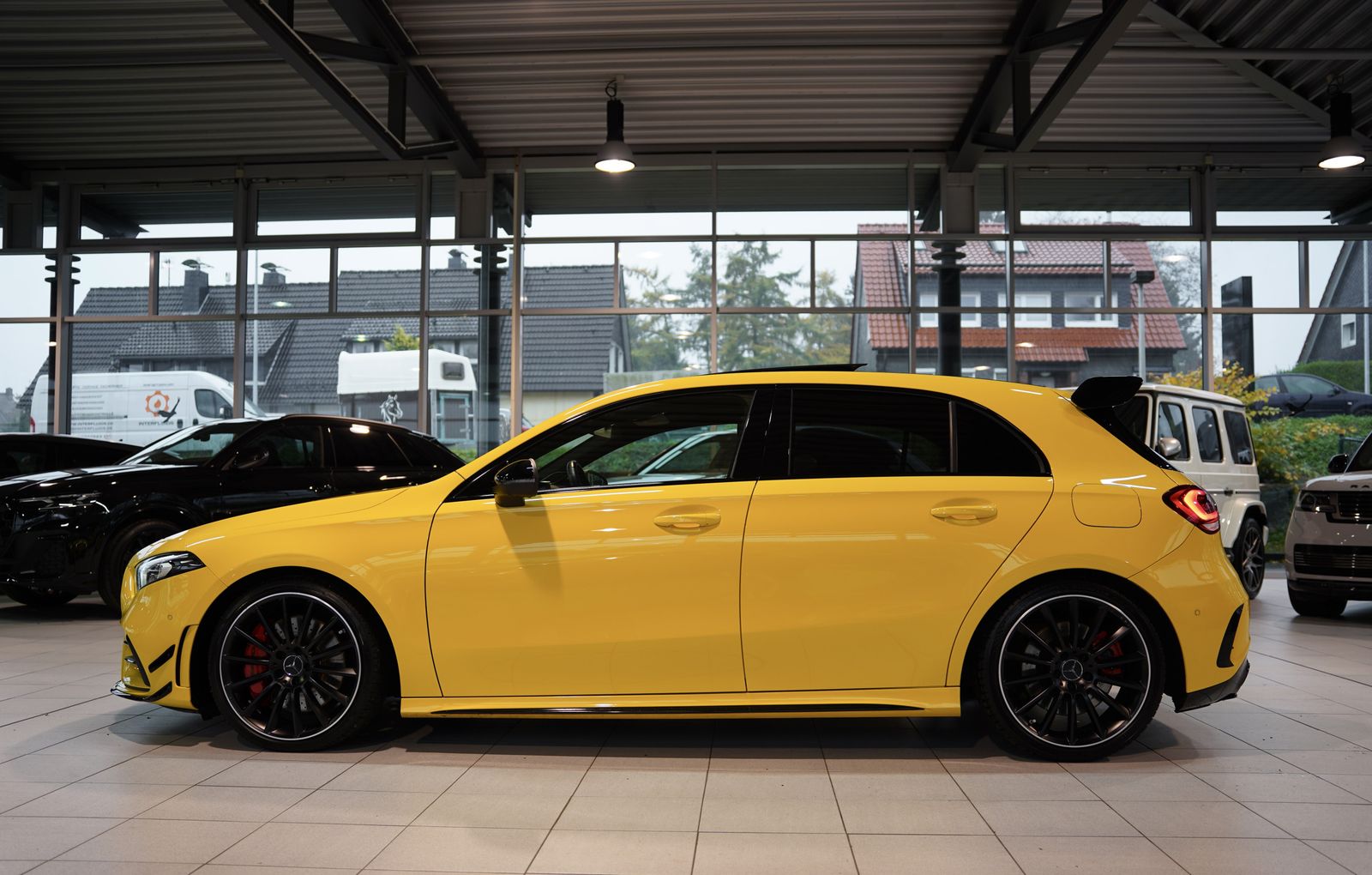 Mercedes Benz A 35 Amg Mercedes Benz A 35 Amg