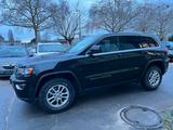 Jeep Grand Cherokee 3.6 V6 Laredo - Jeep Gebrauchtwagen in Frankfurt