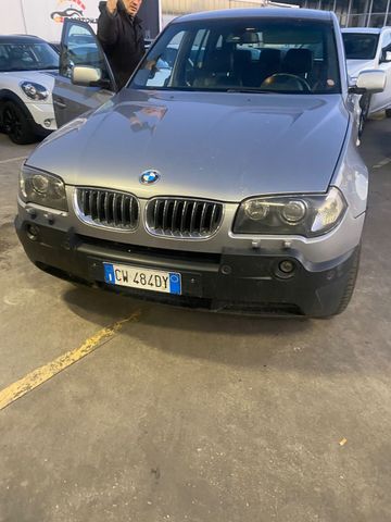 BMW Bmw X3 3.0d cat Futura motore nuovo