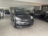 Toyota Verso-S 1.3 99PS Life - graue Toyota Verso-S