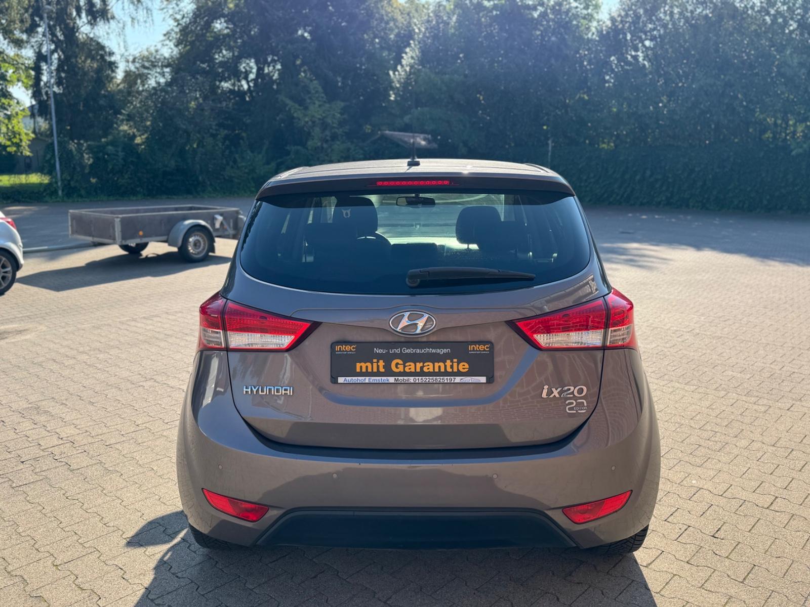 Hyundai ix20 2011 — photo 7