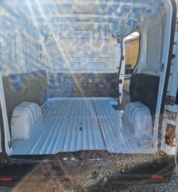 Renault Trafic - 12