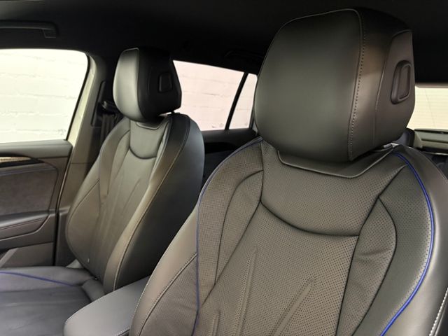 Volkswagen Tiguan - Bild 13