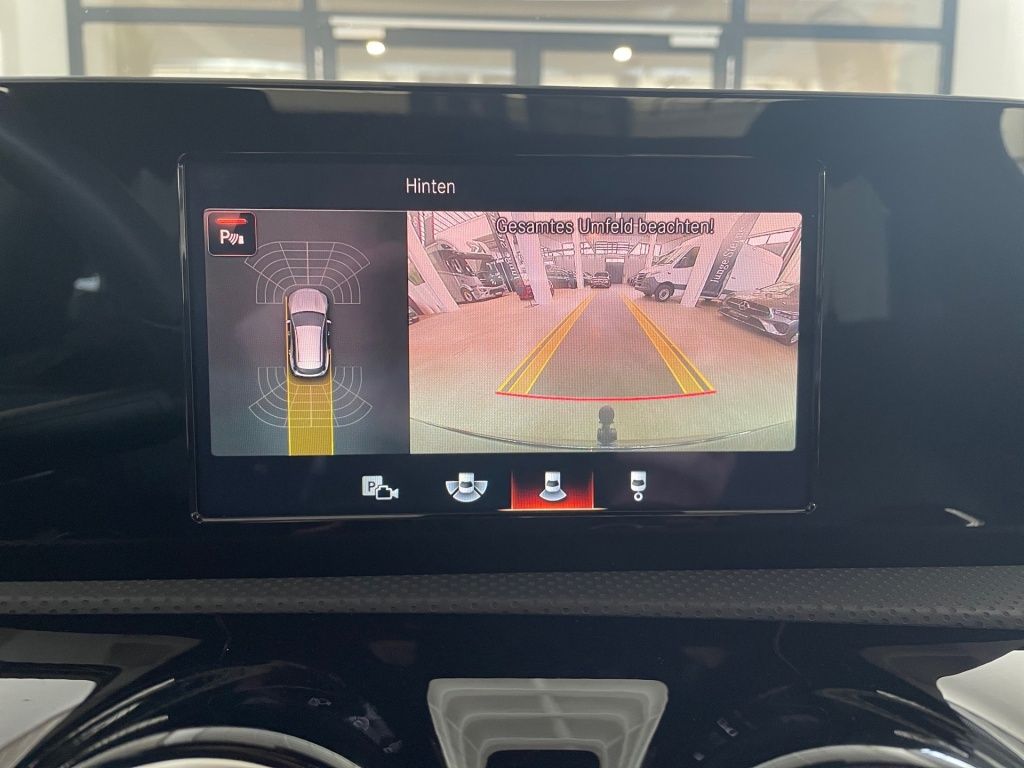 Fahrzeugabbildung Mercedes-Benz CLA 250 e SB AMG Night AHK Pano Navi LED Sport