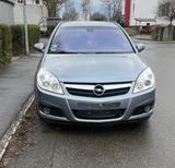Opel Signum Edition Plus 1.8 Edition Plus - Opel Signum in Stuttgart