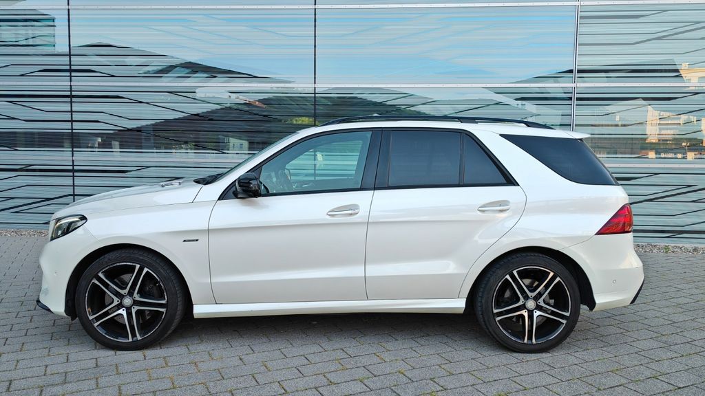 Image of Mercedes-Benz GLE 450