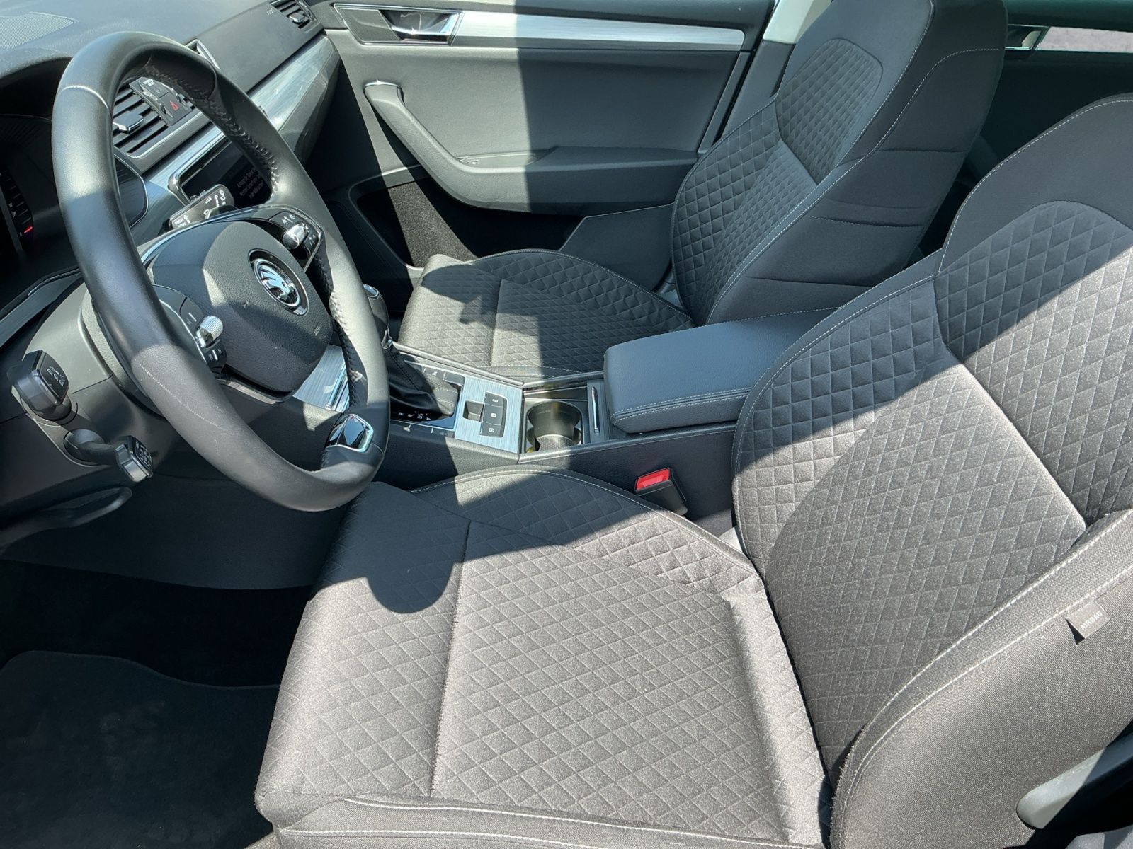 Skoda Superb - Bild 12