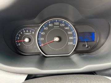 Bild 3 Hyundai i10 5-türig, Klima, Faltdach, Allwetter