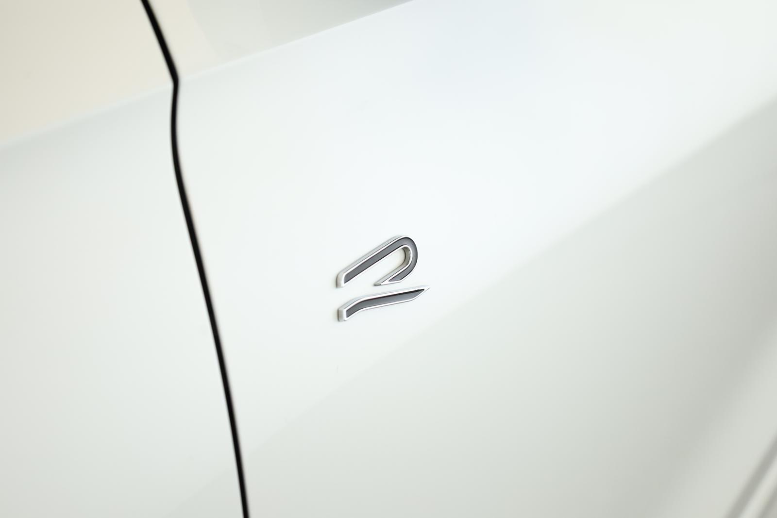 Volkswagen Tiguan 2.0 TDI 4M DSG R-Line Leder Pano Navi 360