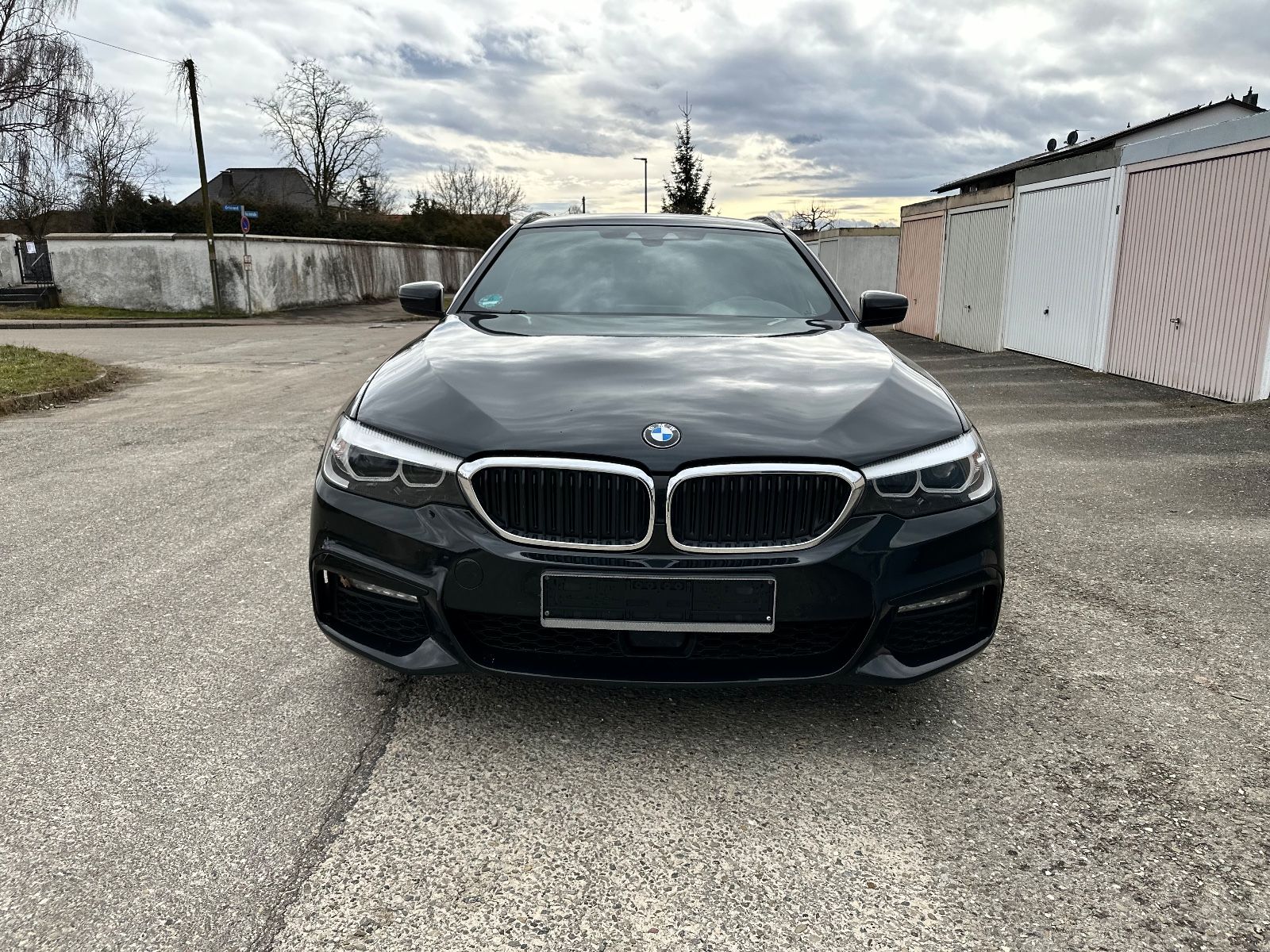 BMW 530d xDrive Touring A -