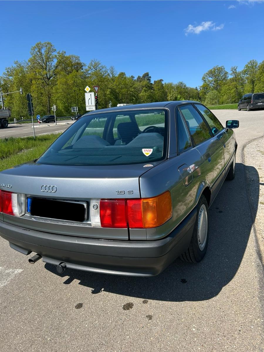 Audi 80