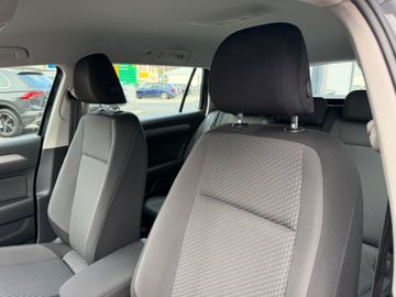 Volkswagen Passat Variant - 12