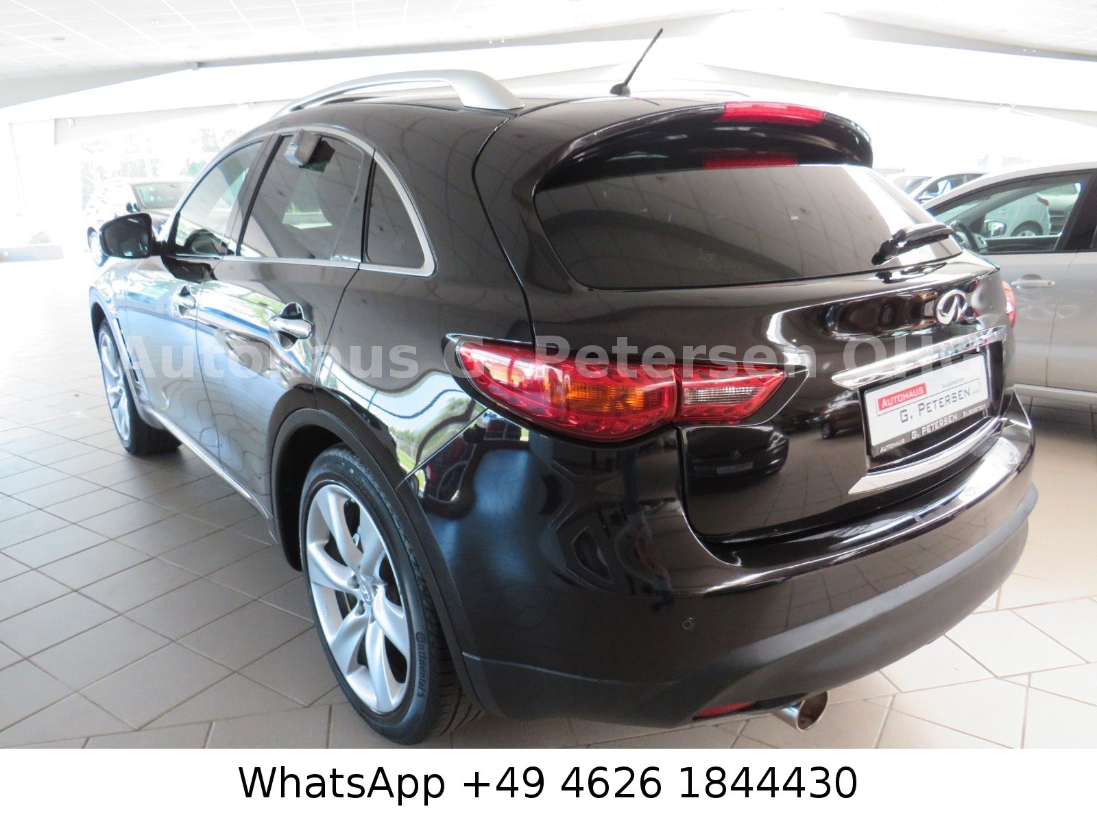 Fahrzeugabbildung Infiniti FX FX30d/*Leder*Xenon*Sitzbelü*Spurhalte*LM 21*