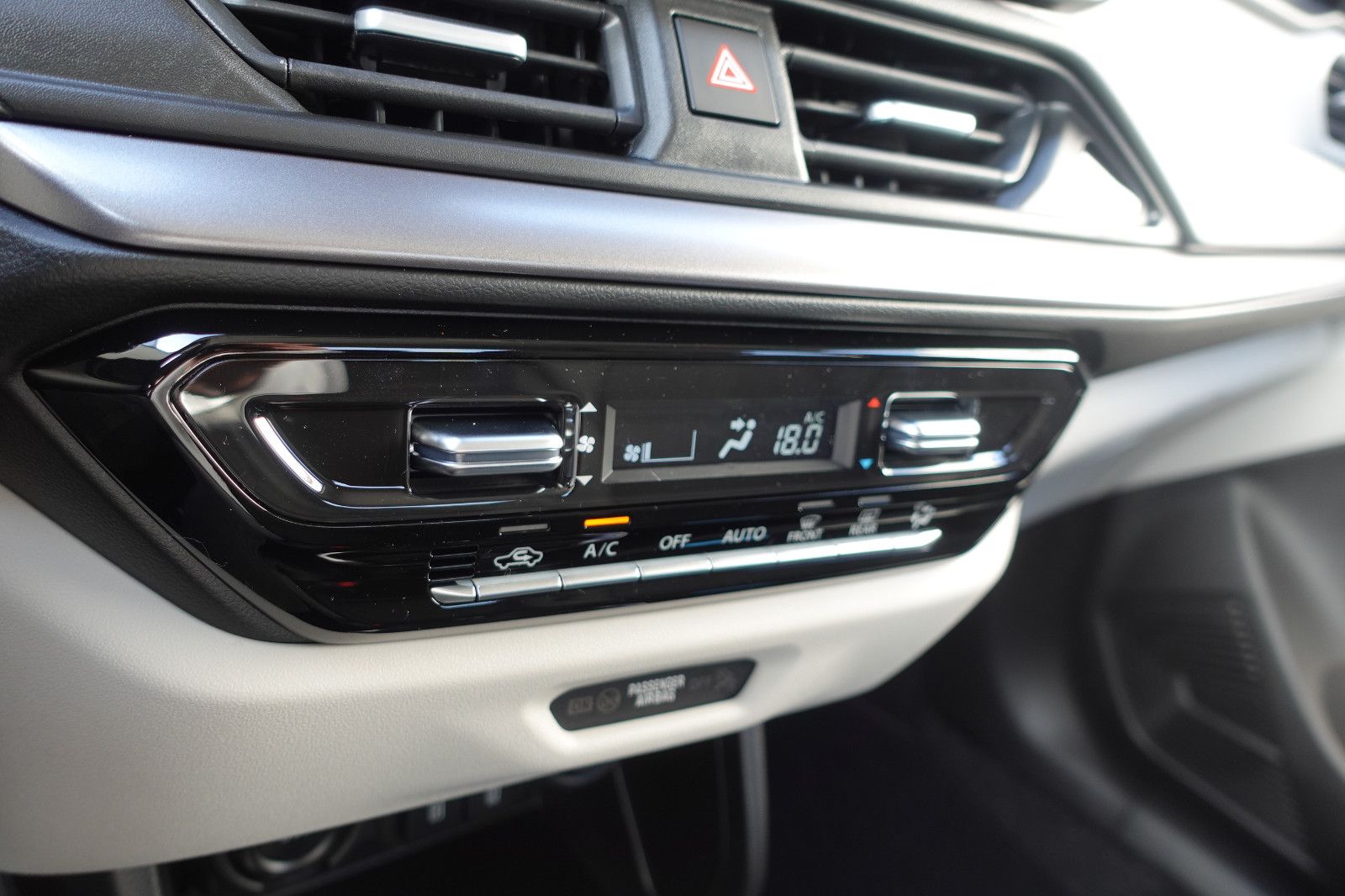 Fahrzeugabbildung Suzuki Swift Comfort+ 1.2 MildHybrid,Navi,Kamera,Sitzhz