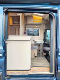 Fahrzeugabbildung Carado CV 590 4x4   - EDITION 15 -