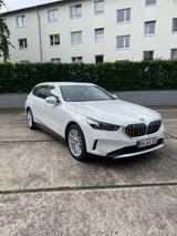 BMW i5 eDrive40 Touring - AHK - BMW i5 in Bonn