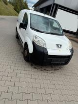 Opel Peugeot Bipper - Opel Vectra B mit Diesel-Antrieb