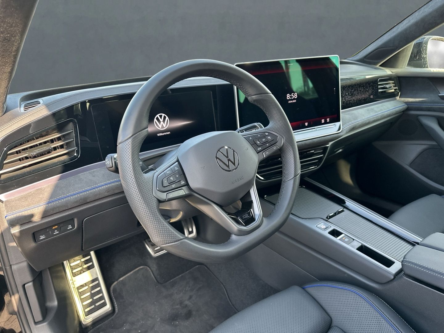 Passat Variant 2.0 TDI R-line Signature Edition 