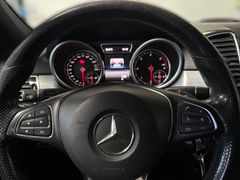 Fahrzeugabbildung Mercedes-Benz GLE 250 d 4Matic -- neuer Motor bei MB 21.000,-