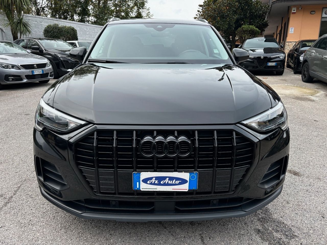 Audi Q3 35 TDI S tronic IDENTITY BLACK quattro - imagem 2