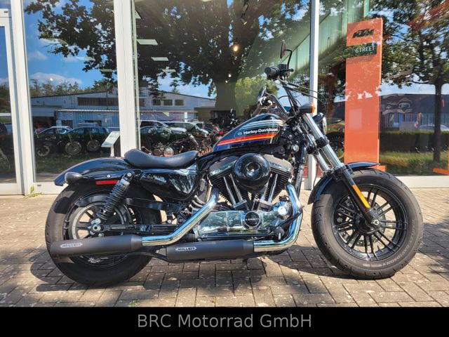 Harley-Davidson XL1200XS Forty-Eight Special 2018 Miller Auspuff