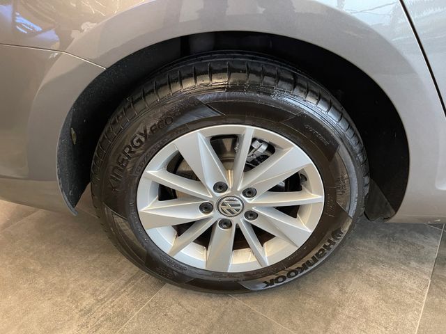 MYAUTOCENTER – Gebraucht- und Jahreswagen mit Werkstattservice in Pfaffenhofen Volkswagen Golf VII Variant Comfortline BMT *Klima*TÜV*PDC*