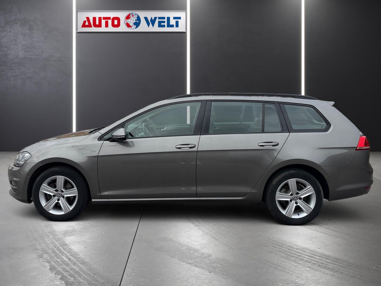 Volkswagen Golf VII Variant 1.4 16V TSI Bi-Xenon AHK PDC