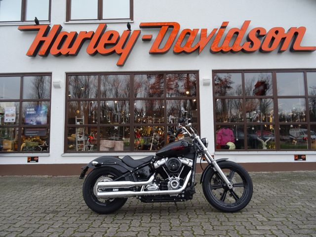 Harley-Davidson Softail Standard Kess & Black Wheels