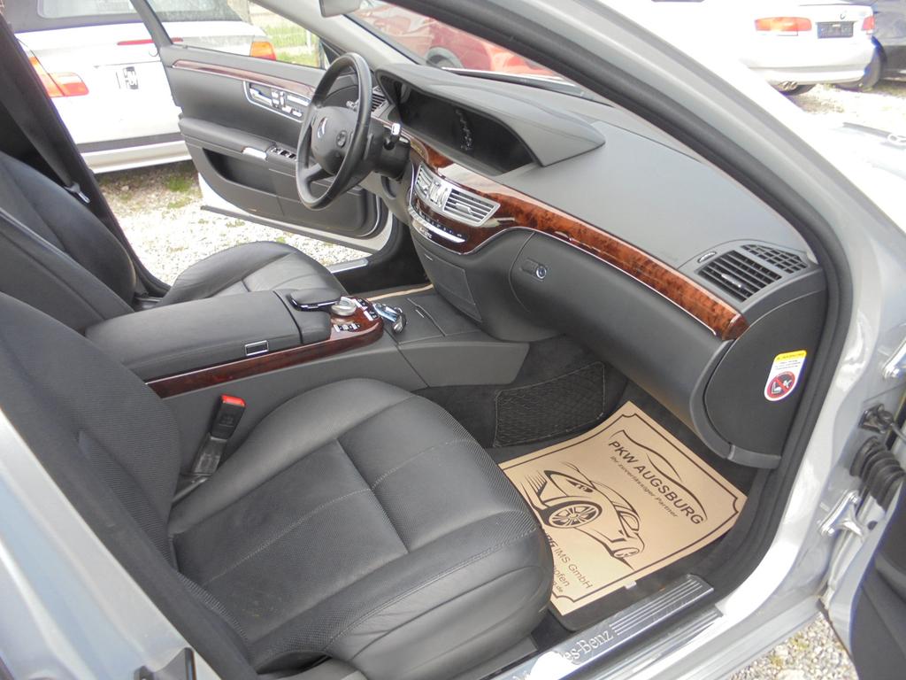 Mercedes-Benz S 500