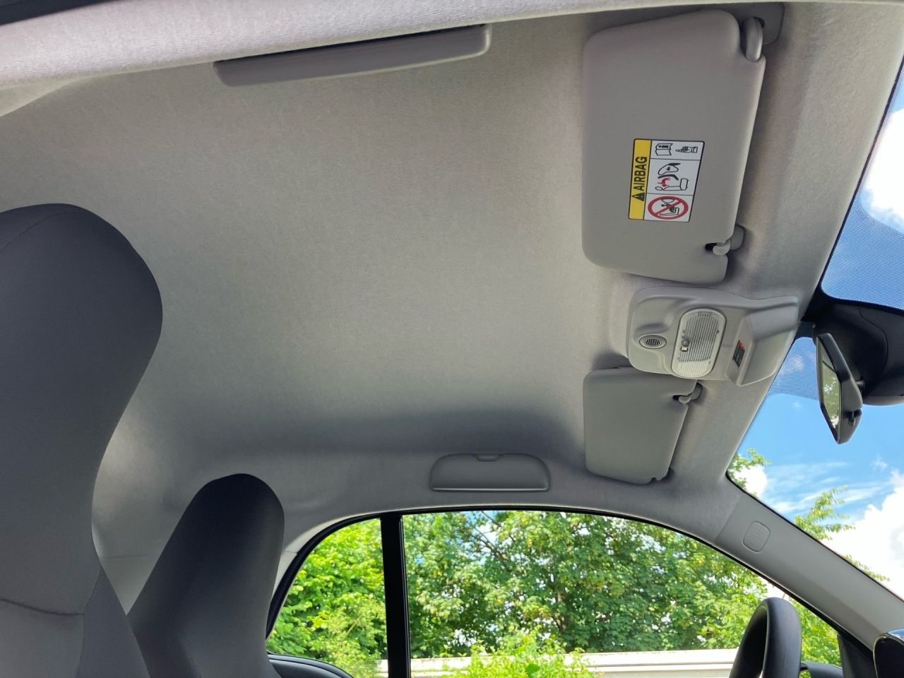 Fahrzeugabbildung Smart smart EQ fortwo 22KW+SITZHEIZ+KLIMAAUTO+DAB+USB