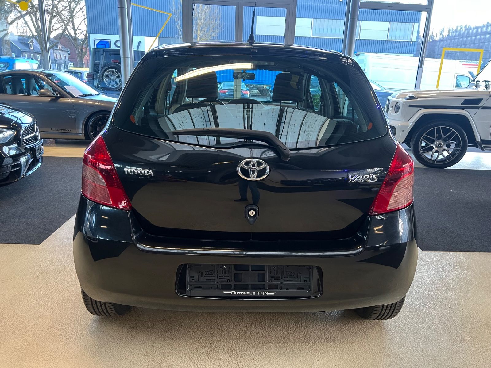 Fahrzeugabbildung Toyota Yaris Sol * TÜV/AU NEU *