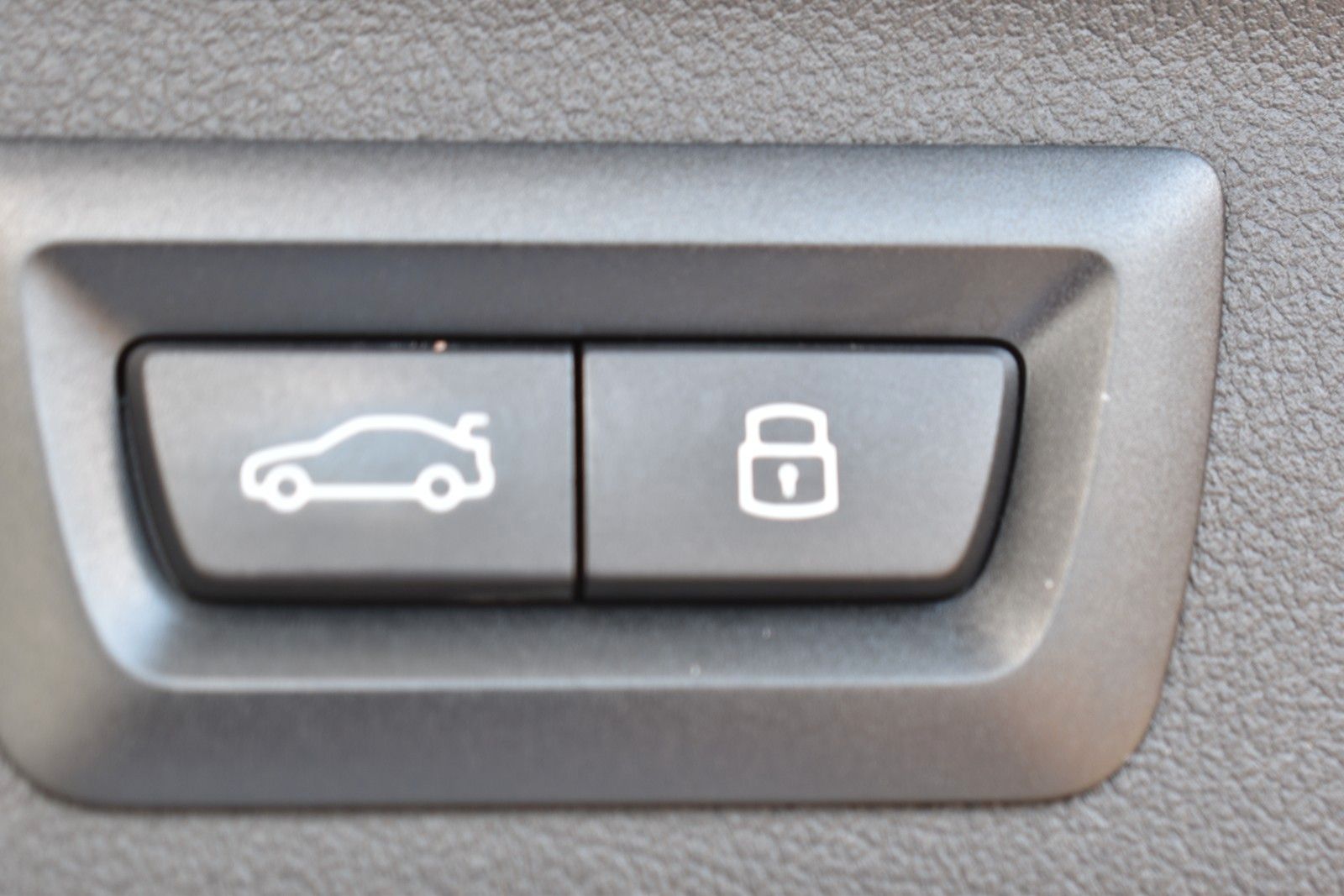 BMW iX1 30 xDrive Navi PanoDach Keyless LED foto 20