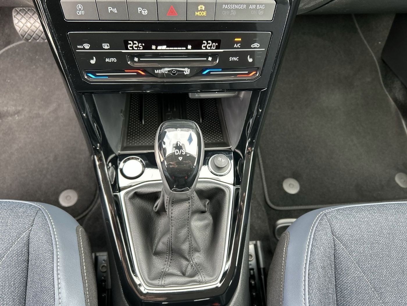 Volkswagen T-Cross - Bild 15