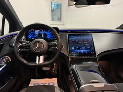 MERCEDES-BENZ EQE 350 4M*AMG LINE*PANO*NIGHT*DISTR*Burmester* MERCEDES-BENZ EQE 350 4M*AMG LINE*PANO*NIGHT*DISTR*Burmester*