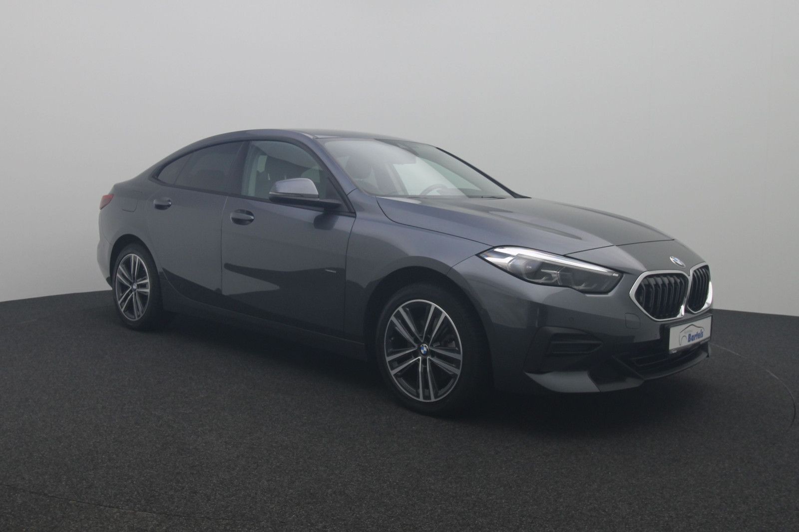 Fahrzeugabbildung BMW 218i Gran Coupe Advantage LED NAVI KAMERA