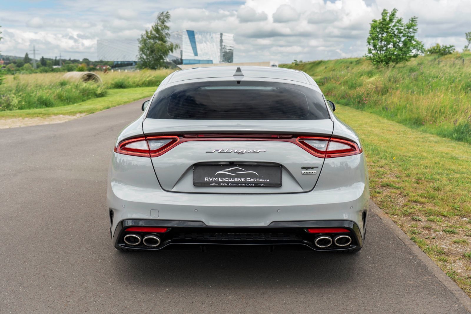 Fahrzeugabbildung Kia Stinger 3.3 T-GDI AWD GT HUD ACC 360° CARPLAY