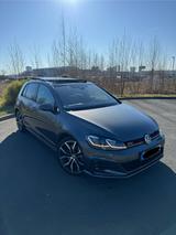 Volkswagen Golf 2.0 TSI DSG GTI Performance *VOLL*TOP* - : Grau, Vollleder, Panorama-Dach