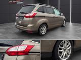 Ford C-Max Grand Titanium 7 Sitze Navi Xenon Klima Au - Ford C-Max: 7 Sitzer