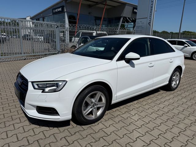 AUDI A3 Limousine basis Stufenheck