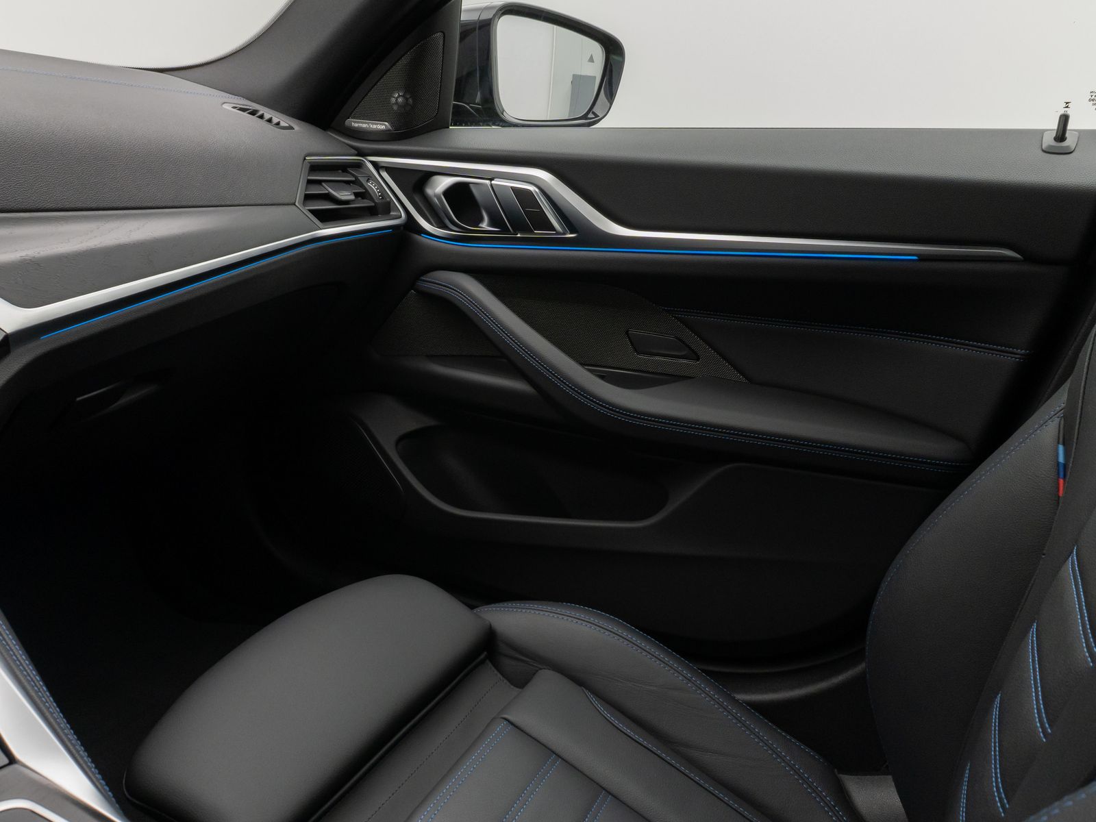 Fahrzeugabbildung BMW i4 eD35 Gran Coupé M Sport 360°HUD DAB H/K Laser