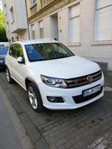 Volkswagen tiguan r line 2014 - Volkswagen Tiguan mit Diesel-Antrieb: Limousine, Automatik