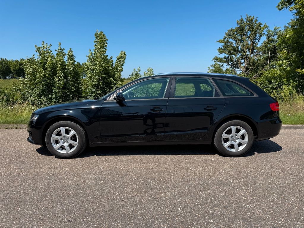 Audi A4 Avant 2.0 TDI ,1.Hand,Klima, AHK,ORIGINAL KM