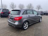 Mercedes-Benz B 220  CDI AHK KAMERA NAVI EDITION - silberne Mercedes-Benz B 220