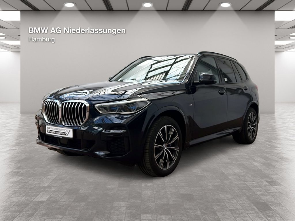 BMW X5 — hlavná fotografia
