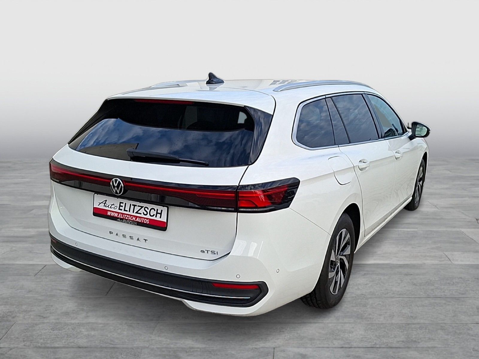 Fahrzeugabbildung Volkswagen Passat Variant eTSI Business DSG LED Navi AID AC